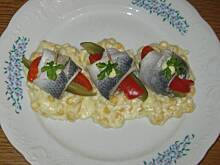 Fot. katarzynka455, Koreczki śledziowe.