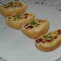 Zapiekane bułkowe łódeczki