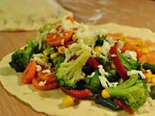 Fot. MIENTA, Calzone z warzywami włoskimi