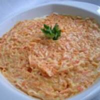 Marchew w sosie jogrtowo-czosnkowym  do obiad po turecku- przepyszna!