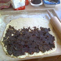 Ślimaki drożdżowe z makiem i bakaliami