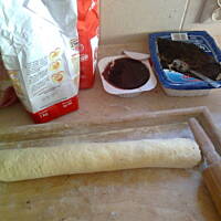 Ślimaki drożdżowe z makiem i bakaliami