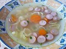 Fot. Anna Z, Lekka zupa z parówką i makaronem