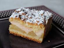 Fot. asikyoasik, szarlotka z budyniem