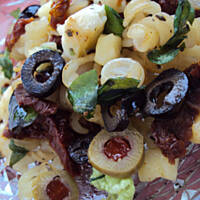 Sałatka z suszonymi pomidorami