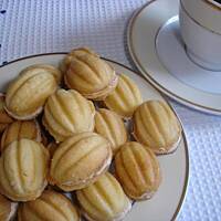 Orzeszki z kremem czekoladowym lub kremem kokosowym