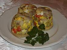 Fot. beatkaa153, Kolorowy tatar ze śledzia