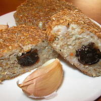 Kotlety mielone ze śliwką i otrębami