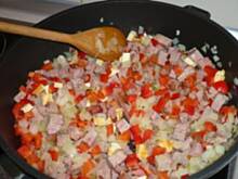 Fot. sandra18, Makaron z kiełbasą i papryką