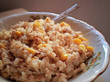 Fot. Busiaaa, Sałatka ryżowa z tuńczykiem