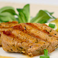 Polędwiczki z grilla w tymiankowo-pieprzowej marynacie