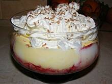 Fot. InkaMalinka, Kolacja we dwoje truskawki na ciepło w towarzystwie lodów