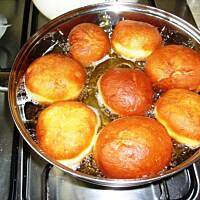 Pączki nadziewane  z lodówki