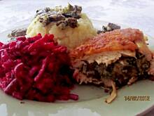 Fot. bogdzia, Pierś z kurczaka nadziana grzybami leśnymi