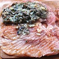 Pierś z kurczaka nadziana grzybami leśnymi