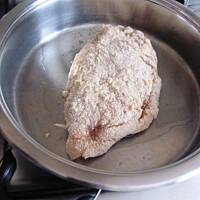 Pierś z kurczaka nadziana grzybami leśnymi