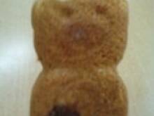 Fot. Nikola de Ser, Na sznureczku z ciastko-misiem