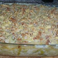 Zapiekanka makaronowa z porem i bekonem