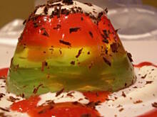 Fot. olusia23, Tęczowa galaretka w musie biało-czerwonym