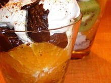 Fot. olusia23, Sałatka owocowa pod śnieżnobiałą kołderką