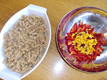 Fot. dagus g, zapiekanka zimowa z ciemnym makaronem