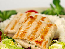 Fot. Wkn, Paczuszki z indyka z żółtym serem