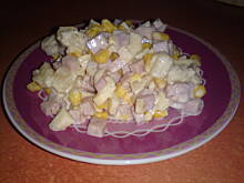 Fot. Kolorowa75, sałatka z ananasem