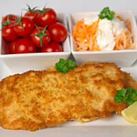 Kotlety z indyka z tartą rzodkwią