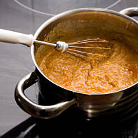 Szaszłyki z sosem satay - ไก่และหมูราดซอสสะเต๊ะ