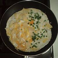 Omlet z serem i szczypiorkiem