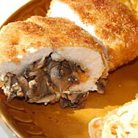 Filety drobiowe faszerowane pieczarkami