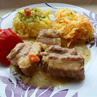 Żeberka w sosie cebulowym bez smażenia - Seria tanie obiady