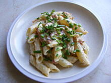 Fot. InkaMalinka, Makaron z boczkiem i wędzonką  w chmurce serowej