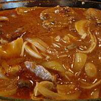 Karczek w wersji na ostro z cebulą i pieczarkami