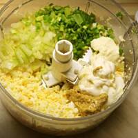 Pyszna pasta jajeczna