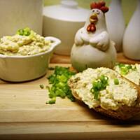 Pyszna pasta jajeczna