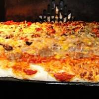 Pizza duża rodzinna 4 smaki 50x60 cm na grubym cieście