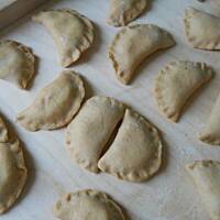 pierogi ze szpinakiem i twarogiem