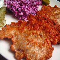 Placki z kurczakiem i czerwoną cebulą