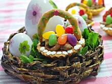 Fot. MIENTA, Wielkanocne koszyczki z pisankami