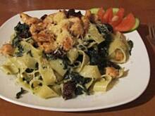 Fot. anenia, MAKARON ZE SZPINAKIEM I KURCZAKIEM