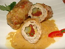 Fot. patrycja1, Roladki mięsne z pomidorem suszonym i mozzarelą