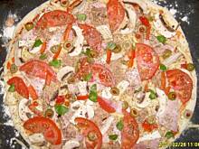 Fot. pwyso, pizza rodzinna