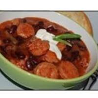 Biała kiełbasa z fasolą -ala meksykańskie jedzonko