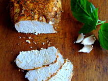 Fot. kasia_sach, Aromatyczny klinek z suszonymi pomidorami, czosnkiem i bazylią. Klinek po włosku.