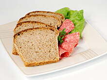 Fot. Wkn, Chleb pszenno-razowy ze słonecznikiem