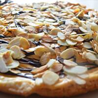 Mazurek z dżemem rokitnikowym