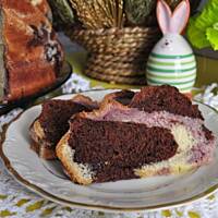 Babka waniliowo-czekoladowo-malinowa