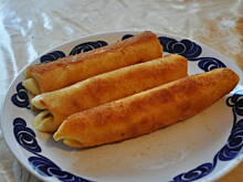 Fot. miguela88, naleśniki z parówką i serem