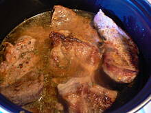 Fot. punca, Karczek w sosie śliwkowym